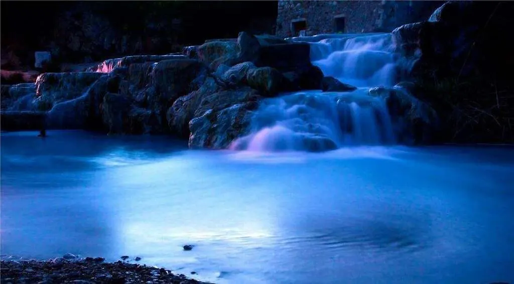 Agriturismo Le Cascatelle Villa Saturnia Italy